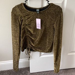 Gold sparkly long sleeved crop shirt